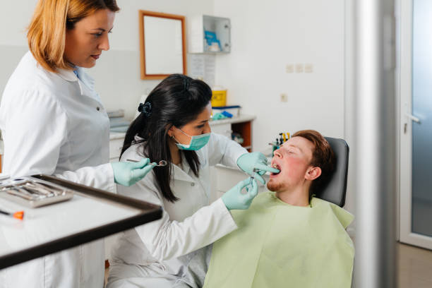 Best Emergency Treatment for Dental Infections or Abscesses in Menands, NY